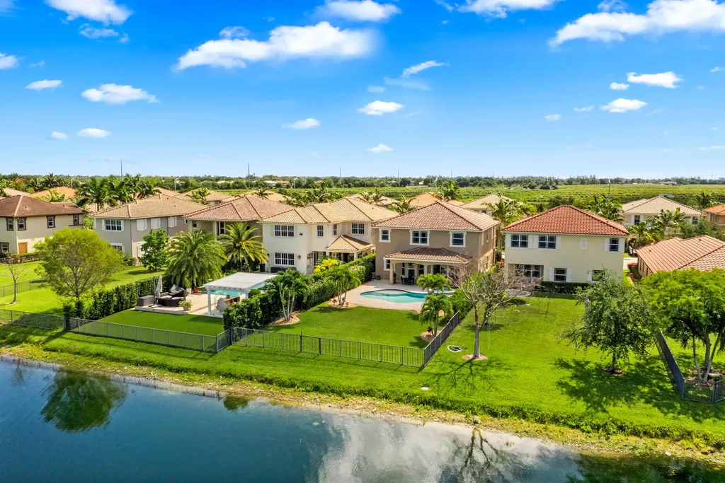 8541 Miralago Way Parkland FL 33076
