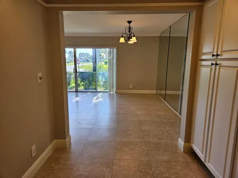 2886 E Fernley Drive Drive E West Palm Beach FL 33415