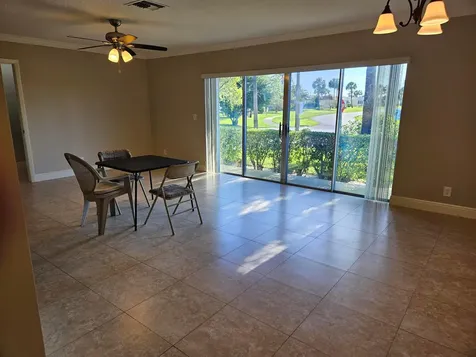 2886 E Fernley Drive Drive E West Palm Beach FL 33415