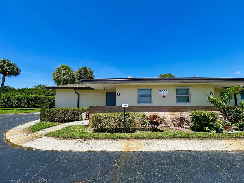 2911 Ashley Drive West Palm Beach FL 33415
