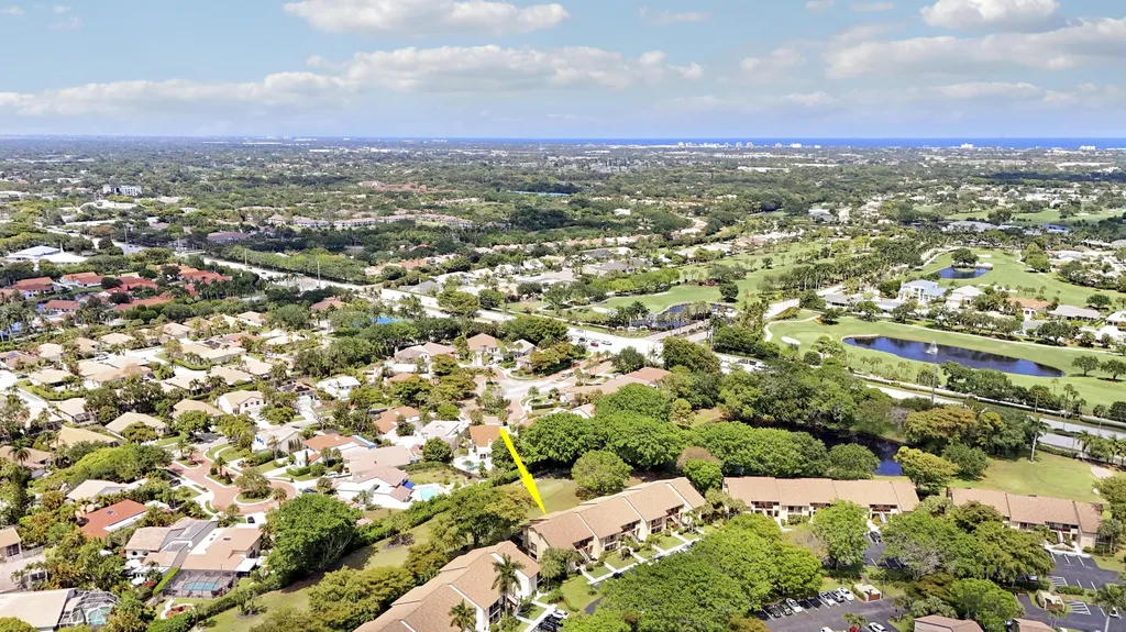 5121 Oak Hill Lane Delray Beach FL 33484