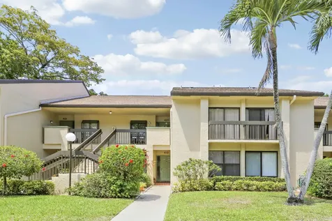 5121 Oak Hill Lane Delray Beach FL 33484