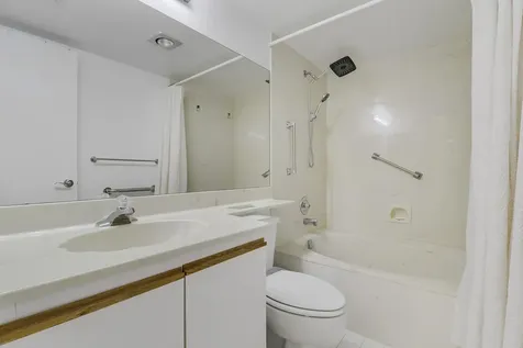5121 Oak Hill Lane Delray Beach FL 33484