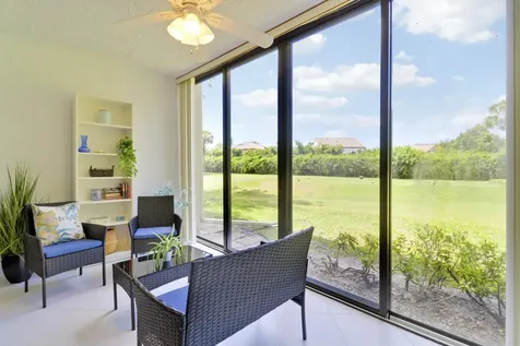 5121 Oak Hill Lane Delray Beach FL 33484
