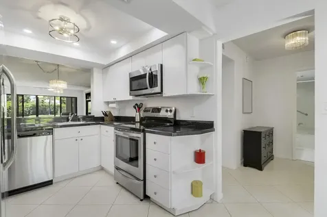 5121 Oak Hill Lane Delray Beach FL 33484