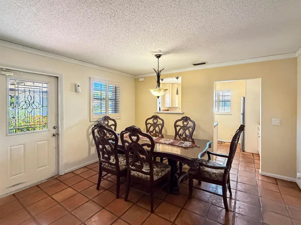 501 Sandpiper Circle Delray Beach FL 33445
