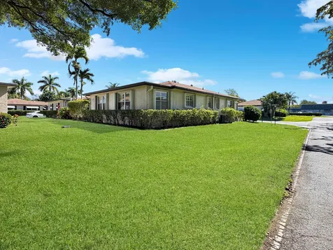 501 Sandpiper Circle Delray Beach FL 33445