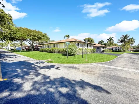 501 Sandpiper Circle Delray Beach FL 33445