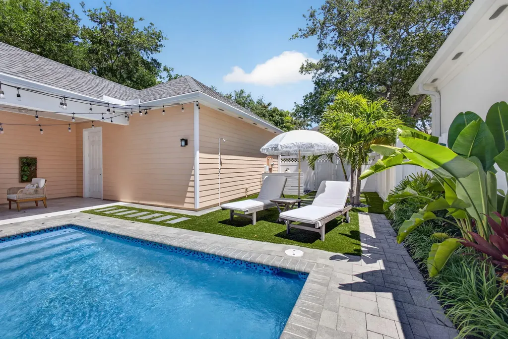 111 Honeysuckle Drive Jupiter FL 33458