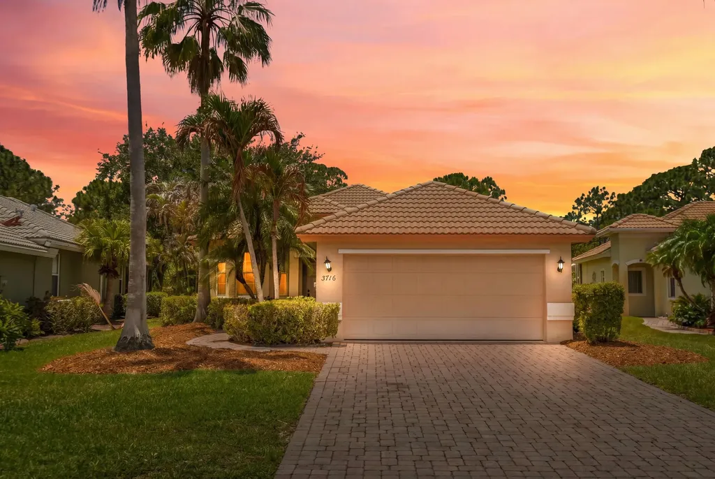 3716 NW Deer Oak Drive Jensen Beach FL 34957