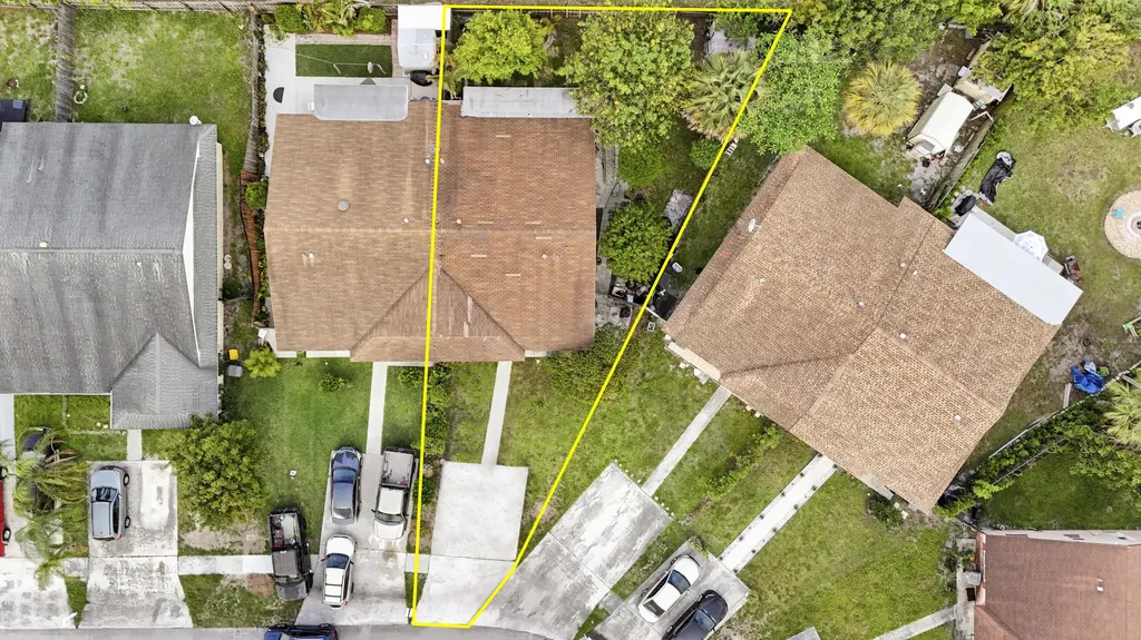 3814 Van Cott Circle West Palm Beach FL 33403