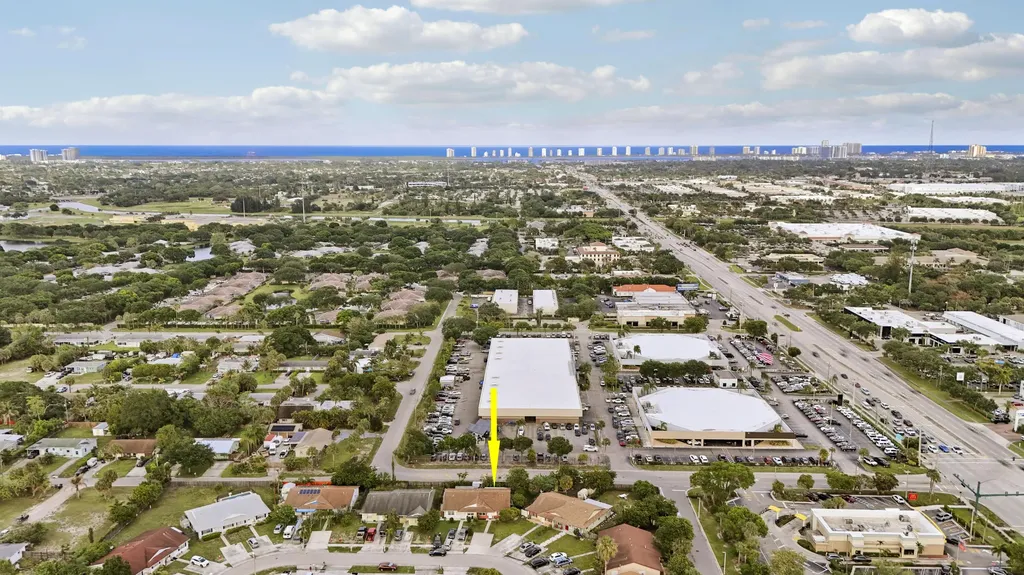 3814 Van Cott Circle West Palm Beach FL 33403