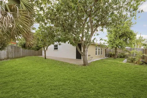 3814 Van Cott Circle West Palm Beach FL 33403