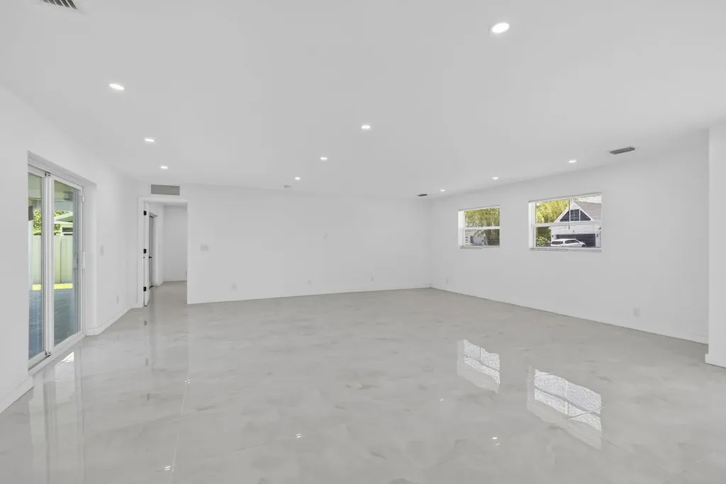12890 Guilford Circle Wellington FL 33414