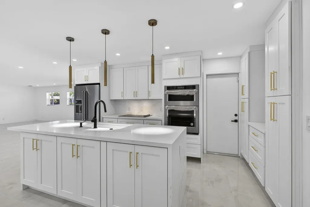 12890 Guilford Circle Wellington FL 33414