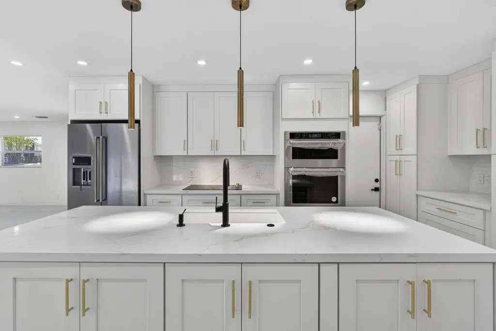 12890 Guilford Circle Wellington FL 33414