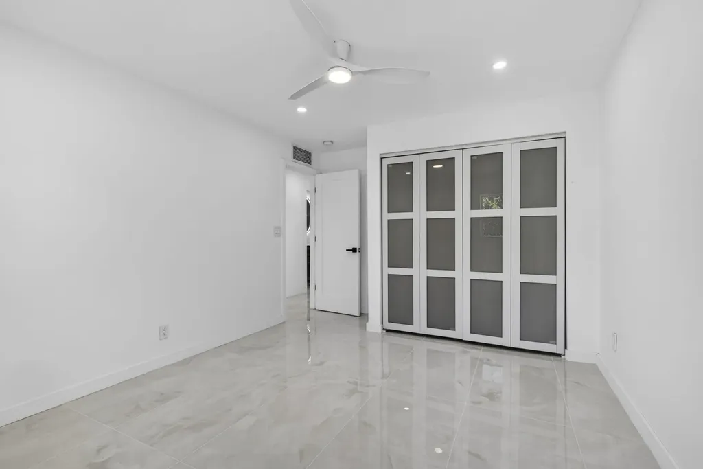 12890 Guilford Circle Wellington FL 33414