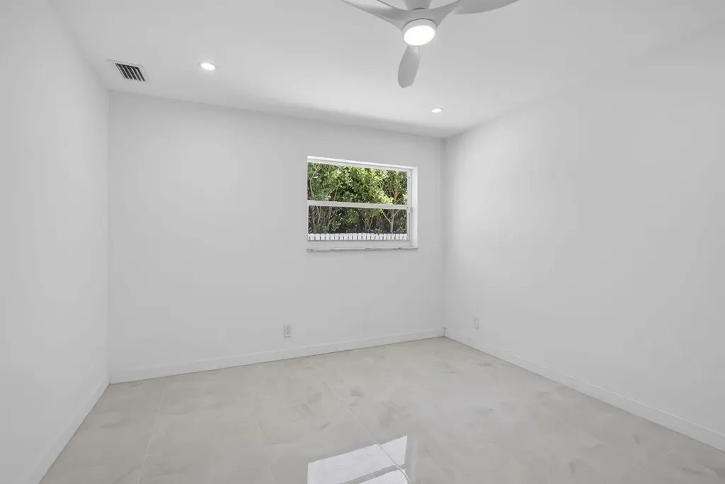 12890 Guilford Circle Wellington FL 33414