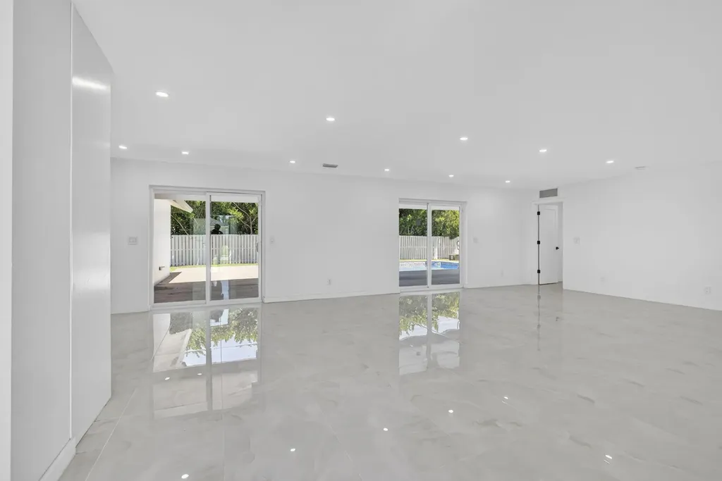12890 Guilford Circle Wellington FL 33414
