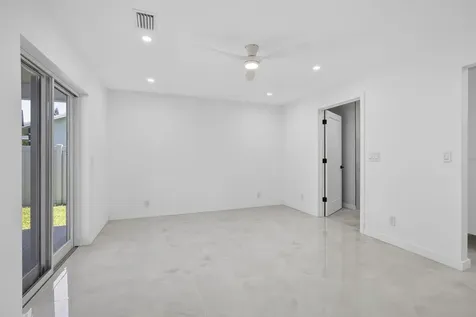 12890 Guilford Circle Wellington FL 33414