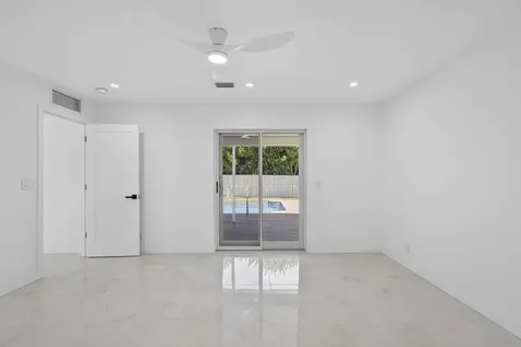 12890 Guilford Circle Wellington FL 33414