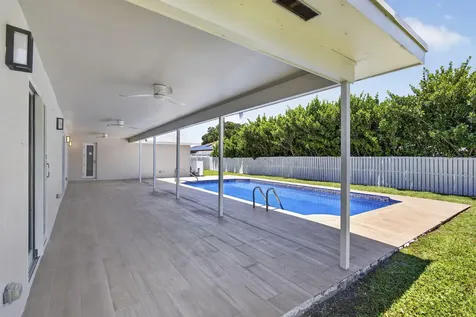12890 Guilford Circle Wellington FL 33414