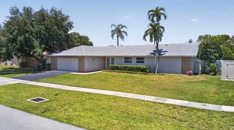 12890 Guilford Circle Wellington FL 33414