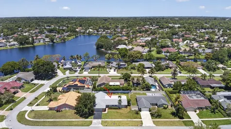12890 Guilford Circle Wellington FL 33414