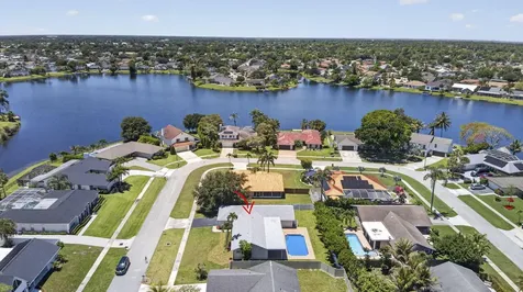 12890 Guilford Circle Wellington FL 33414