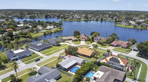 12890 Guilford Circle Wellington FL 33414