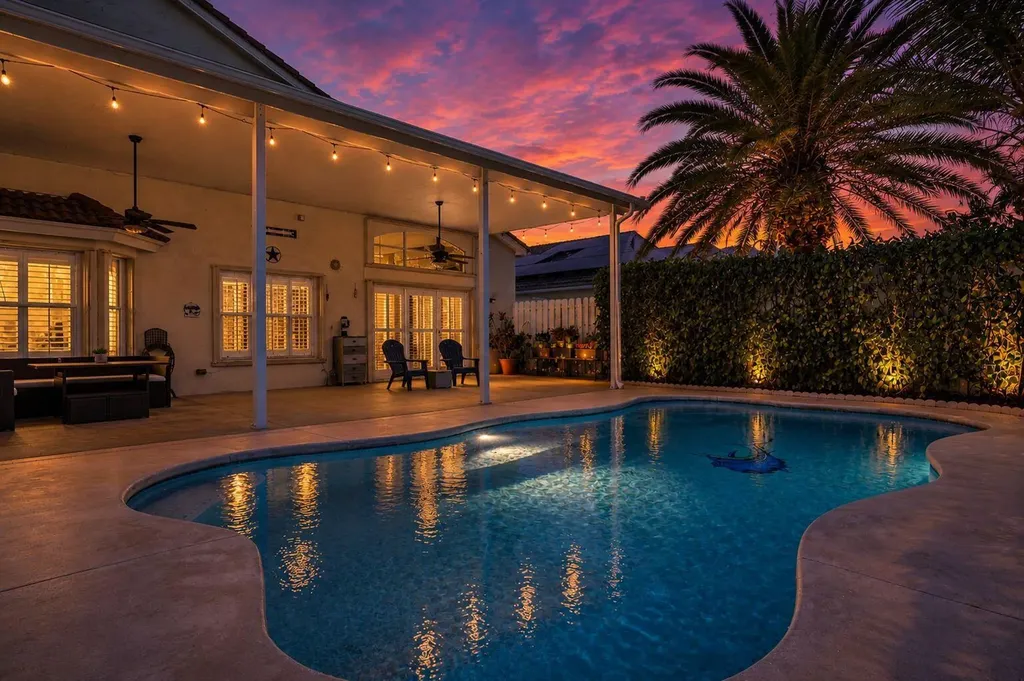 6423 Barton Creek Circle Lake Worth FL 33463