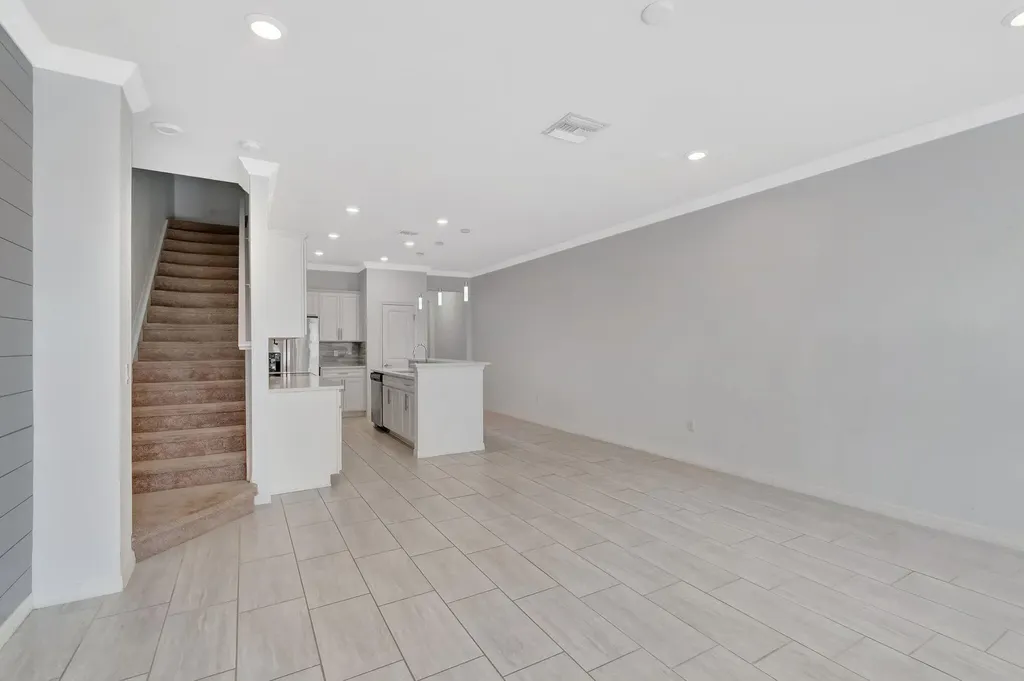 2854 Bard Street Palm Springs FL 33406