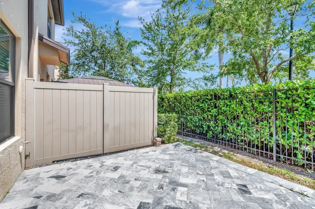 2854 Bard Street Palm Springs FL 33406