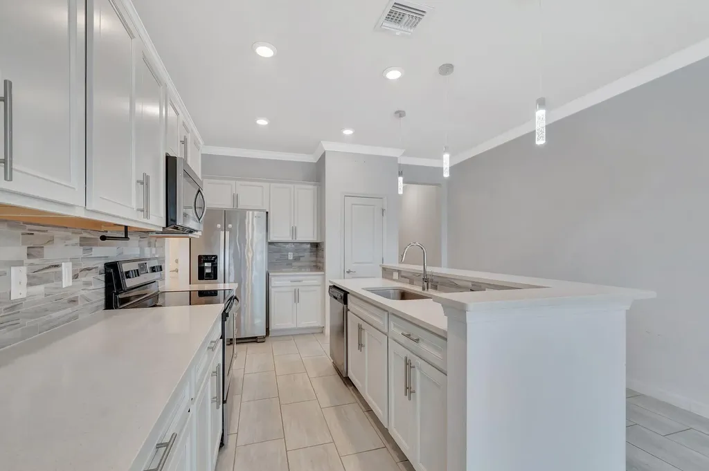 2854 Bard Street Palm Springs FL 33406
