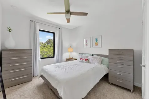 527 NW 17th Street Fort Lauderdale FL 33311