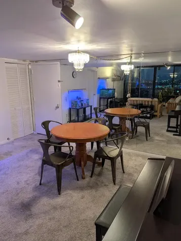 2425 Presidential Way West Palm Beach FL 33401