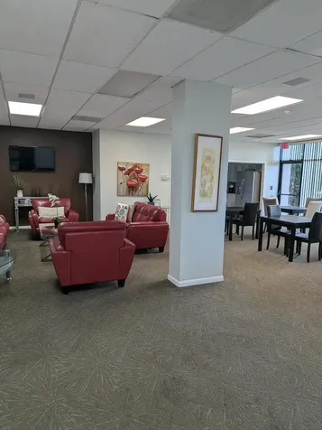2425 Presidential Way West Palm Beach FL 33401