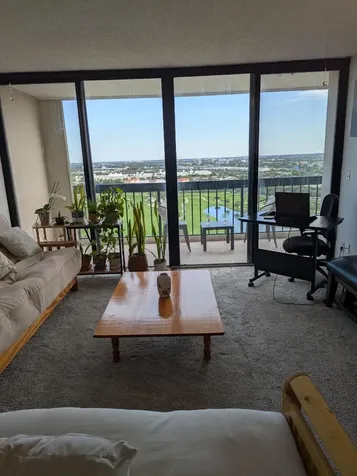 2425 Presidential Way West Palm Beach FL 33401