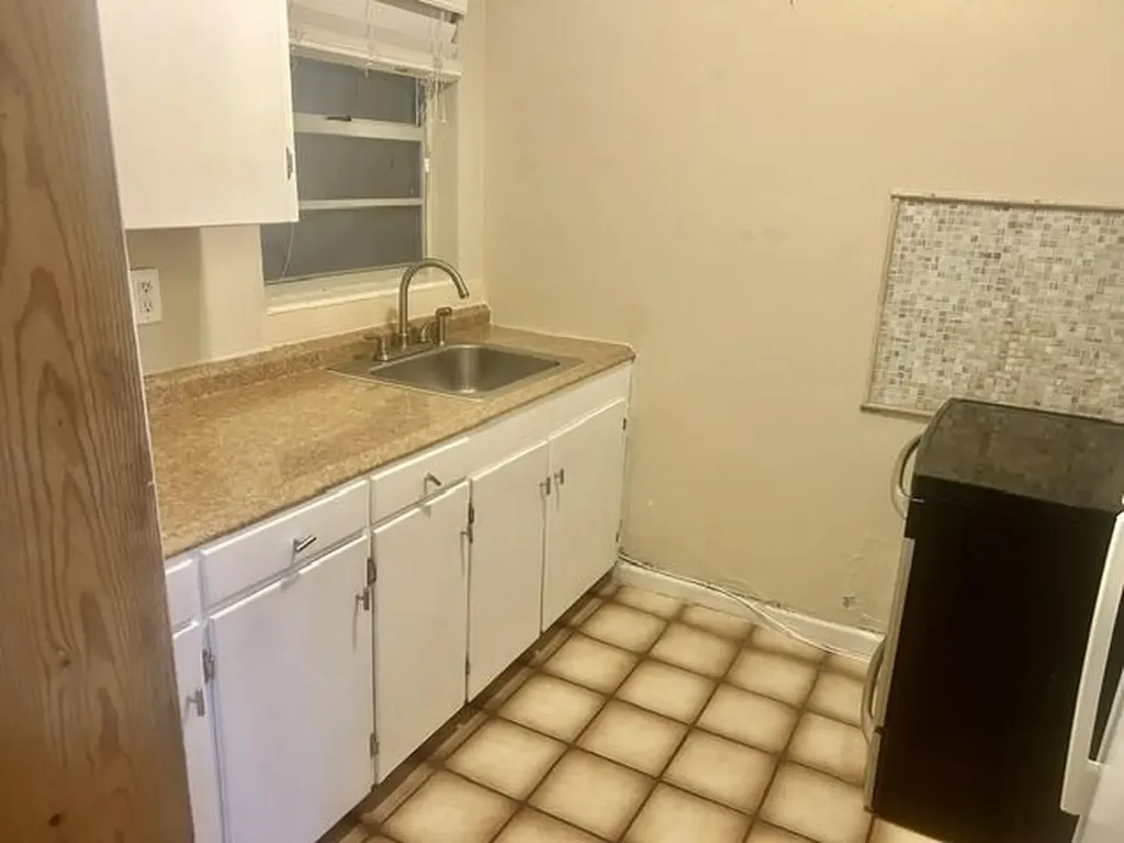 4122 Bougainvillea Street West Palm Beach FL 33406