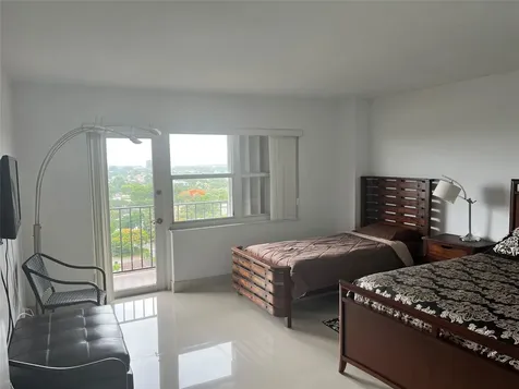 5100 N Ocean Boulevard Lauderdale By The Sea FL 33308