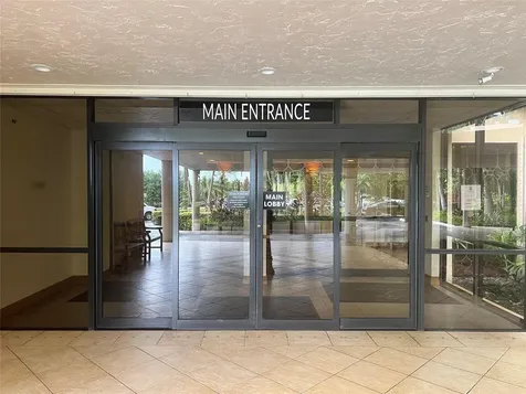 5100 N Ocean Boulevard Lauderdale By The Sea FL 33308