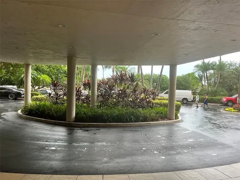 5100 N Ocean Boulevard Lauderdale By The Sea FL 33308