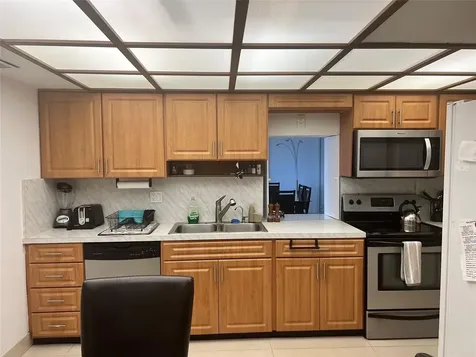5100 N Ocean Boulevard Lauderdale By The Sea FL 33308
