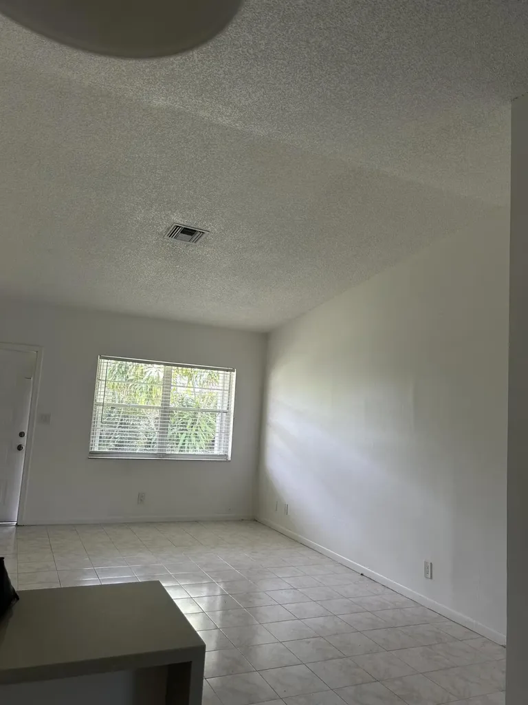 6140 SW 41st Court Davie FL 33314