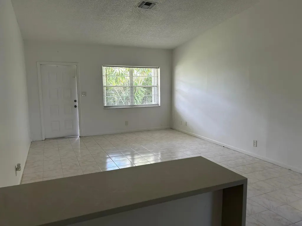 6140 SW 41st Court Davie FL 33314