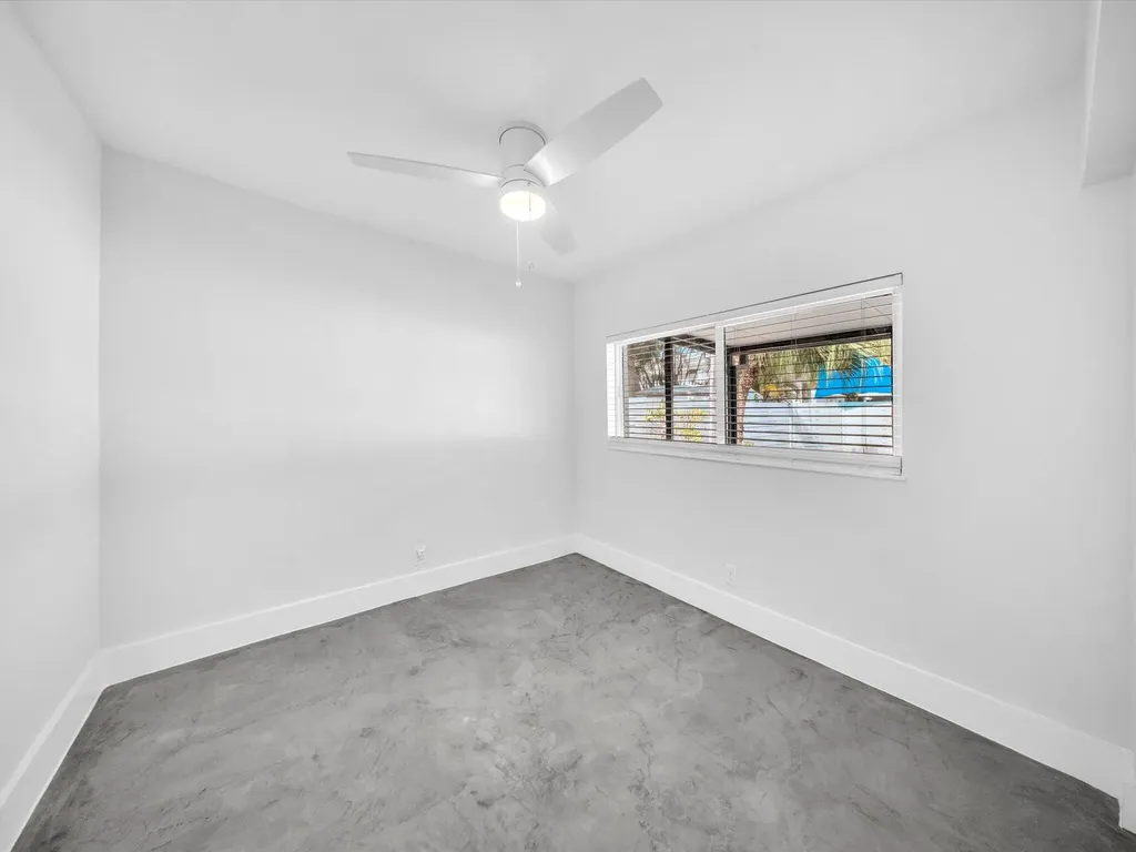 1721 N 16th Court Hollywood FL 33020
