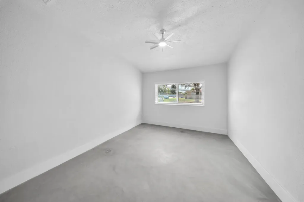 1721 N 16th Court Hollywood FL 33020