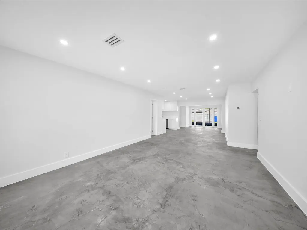 1721 N 16th Court Hollywood FL 33020