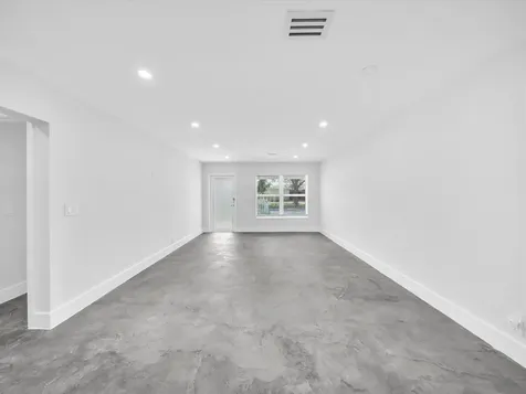 1721 N 16th Court Hollywood FL 33020