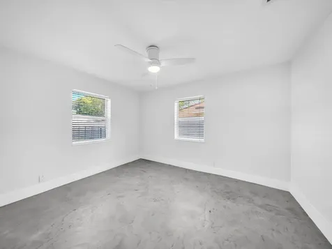1721 N 16th Court Hollywood FL 33020